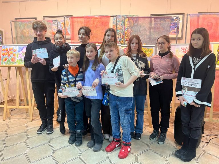 Перемога вихованців Дитячої школи мистецтв №5 у виставці-конкурсі «Квіткова фантазія – 2023»!