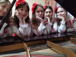 “Consonans” ДМШ №37 здобув перемогу на Всеукраїнському багатожанровому конкурсі «Арт-Трамплін»