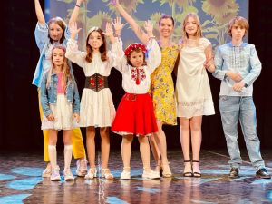 “День Києва з Соняшником”. Міжнародний двотуровий фестиваль-конкурс учнівської та студентської молоді