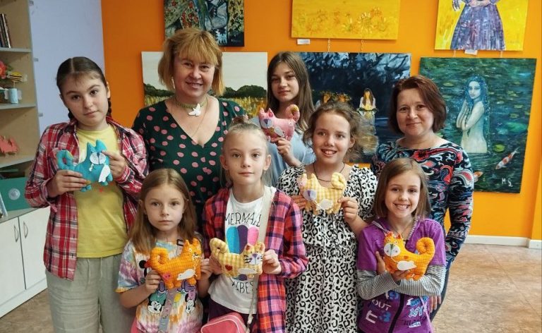 На цьому тижні в книгозбірні на Пріорці відбувся майстер-клас "Майстерня радості".