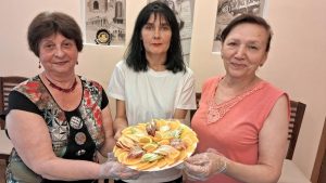 Фрукти та морозиво: креативний майстер-клас для літнього натхнення