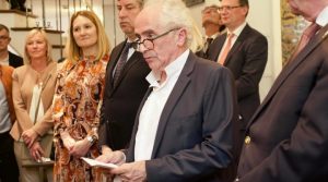 Українське мистецтво у Франції: як культурна подія стала благодійною акцією