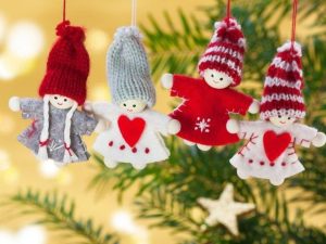 Різдвяні прикраси: передноворічний майстер-клас у бібліотеці ім. Самеда Вургуна