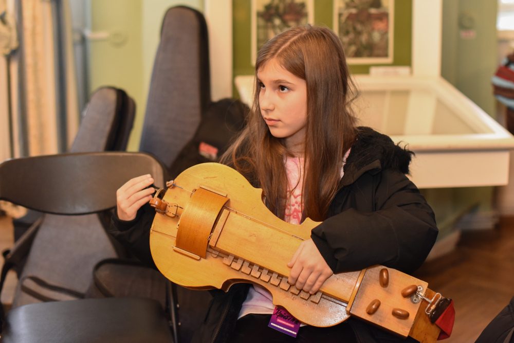 Нещодавно в галузі початкової мистецької освіти відбувала важлива подія – Всеукраїнський семінар-практикум «Кобзарство та сучасна мистецька школа: точки перетину».