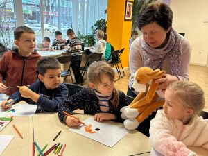 Хібукі-терапія в бібліотеці: учні Ліцею 14 пережили обійми та емоції