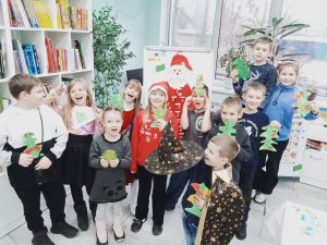 Аплікація з паперу: простий спосіб створити зимову казку для дітей