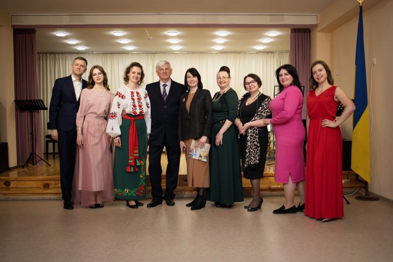 20 березня у Дитячій школі мистецтв №5 імені Льва Венедиктова відбувся великий ювілейний концерт, яким творчий колектив школи відзначив 50-ту річницю заснування Оболонського району.