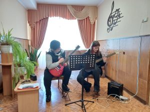 Відкритий урок класу електрогітари Юлії Михайлової в ДМШ №37