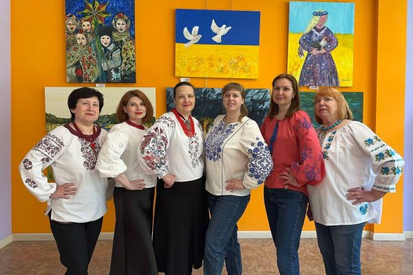 У бібліотеці на Пріорці відзначили День вишиванки