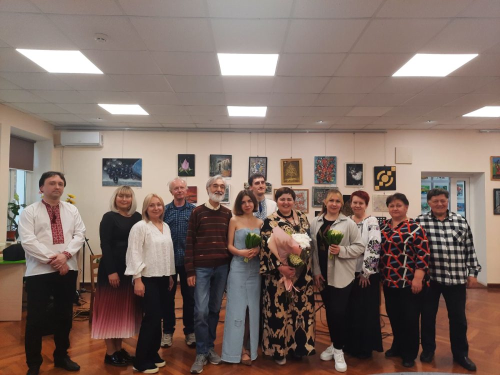 21 травня у виставковій залі «Obolon-ART» бібліотеки імені Героїв Небесної Сотні для дітей відбувся концерт, присвячений Дню Києва.