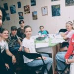 23 червня, незважаючи на складну ніч після обстрілів міста, в бібліотеці імені Героїв Небесної сотні для дітей відбулася нова зустріч Клубу юних філософів.