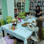 В бібліотеці ім. Олени Пчілки маленькі майстрині та майстри відчули справжню арт-терапію!