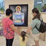 Напередодні Дня Незалежності України в бібліотеці на Пріорці виставкова експозиція доповнилася знаковою роботою художниці Інни Артамонової, давнього друга бібліотеки. 