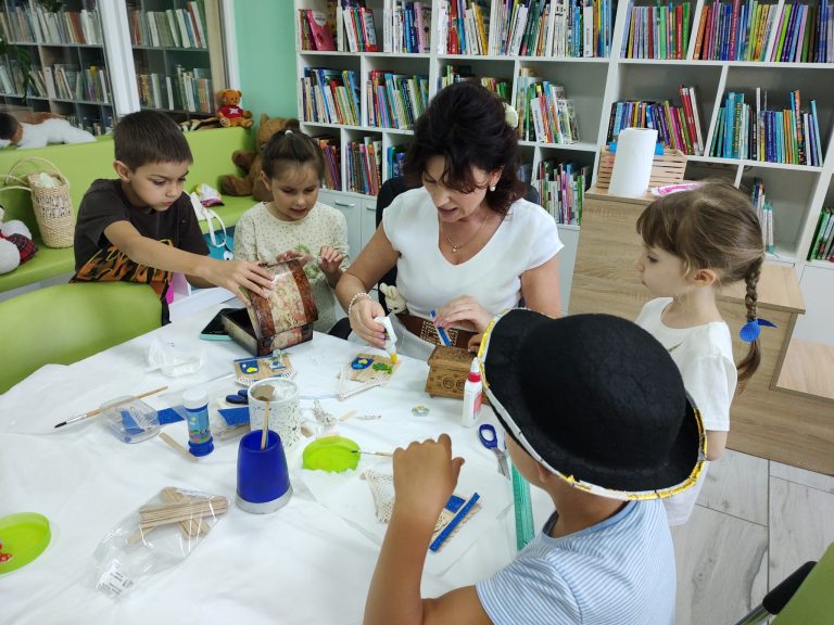 Світ дитячої творчості – це простір безмежної уяви та щирого натхнення. У нашій бібліотеці імені Олени Пчілки відбулися майстер-класи. 