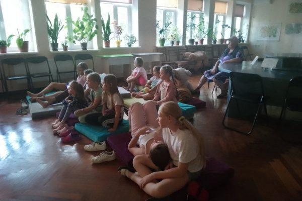 28 серпня відбувся останній Мультсалон цього літнього сезону, що тривав у бібліотеці імені Героїв Небесної Сотні для дітей.