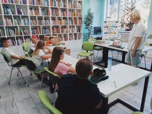 Бібліотека ім. Олени Пчілки: Welcome Back to School разом з WOW Kids’ Reading Club! 
