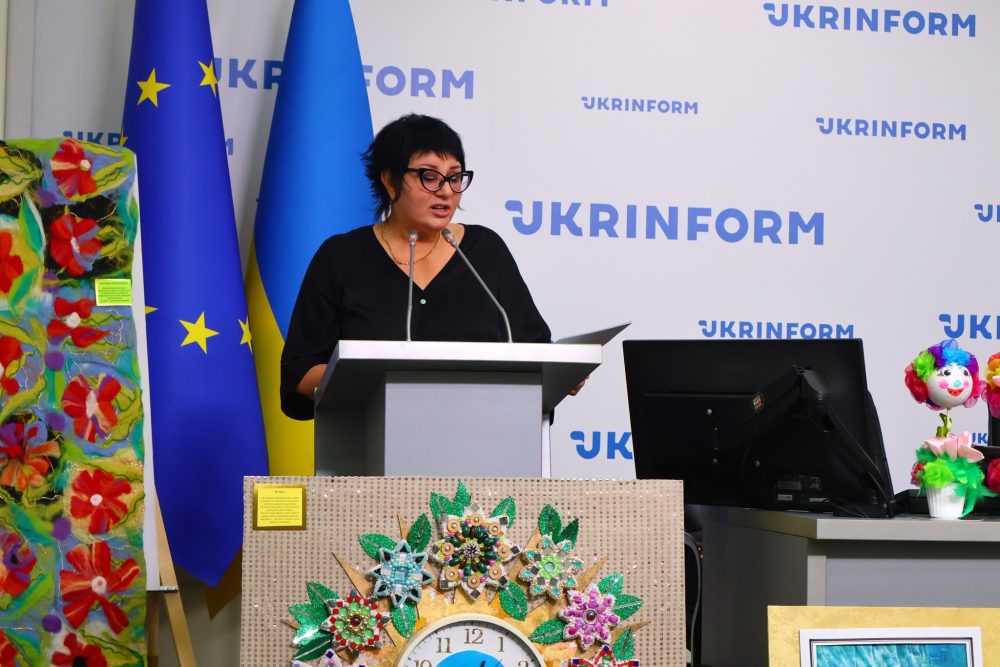 30 вересня в агентстві УКРІНФОРМ у Києві відбулася підсумкова презентація культурно-мистецького проєкту “ПЛІЧ-О-ПЛІЧ: програма взаємореабілітації українських воїнів і дітей”.