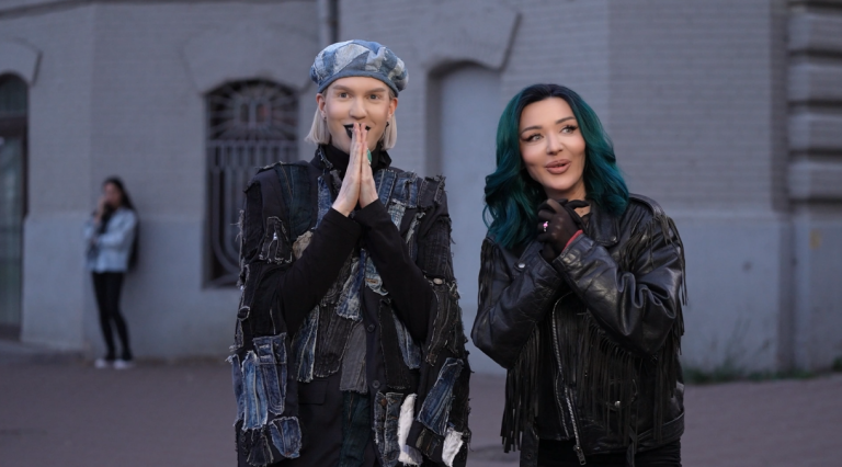 На офіційному YouTube-каналі Єгора Андрюшина стартував другий сезон зворушливого соціального проєкту «Краса в тобі!». Це унікальний формат, який дарує жінкам можливість побачити себе по-новому, відчути підтримку та нагадати, що краса живе в нас навіть у найскладніші часи.