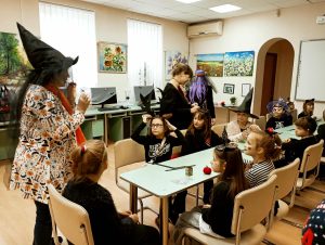 У бібліотеці “Сузірʼя” завжди є місце для чарів, творчості та веселощів! Бібліотека “Сузірʼя”: Місце для чарів, творчості та веселощів!