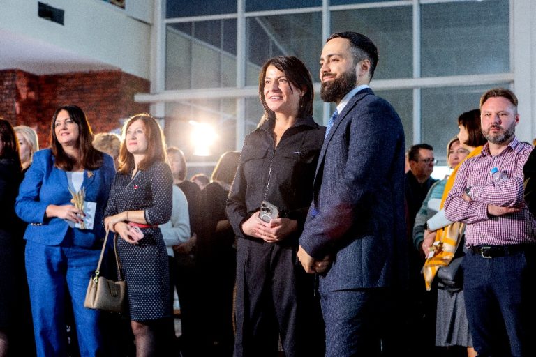 Нещодавно ми зібралися на справжнє свято, щоб привітати наших освітян із професійним днем, який цьогоріч відзначався 5 жовтня.