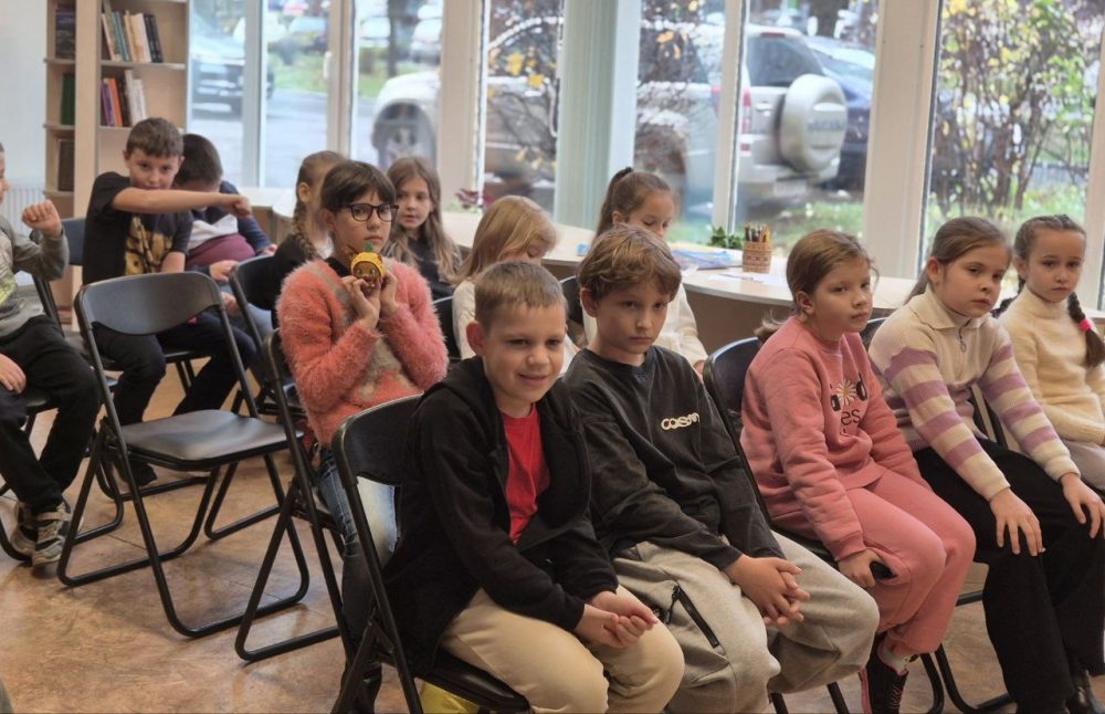 В Україні триває щорічний Тиждень безпеки дорожнього руху. Його мета –  підвищення рівня безпеки дітей і молоді на дорозі. Також формування відповідального ставлення до правил дорожнього руху та профілактика дитячого травматизму. 