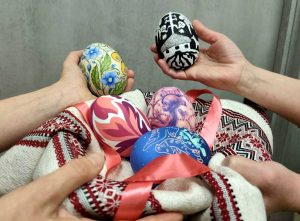 “Великодній оберіг єдності”: мистецька ініціатива об’єднала десятки громад України